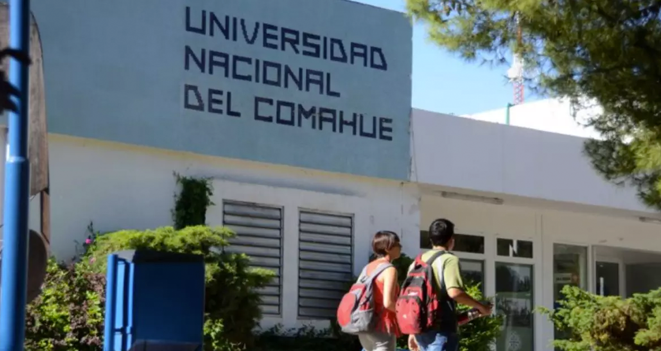 Tapa de la nota de sobre Mujeres en Programación en LM Neuquén